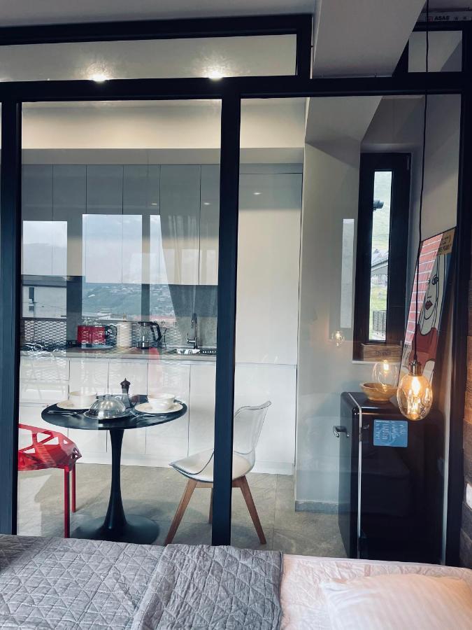 Kazbegi Stylish Apartment エクステリア 写真