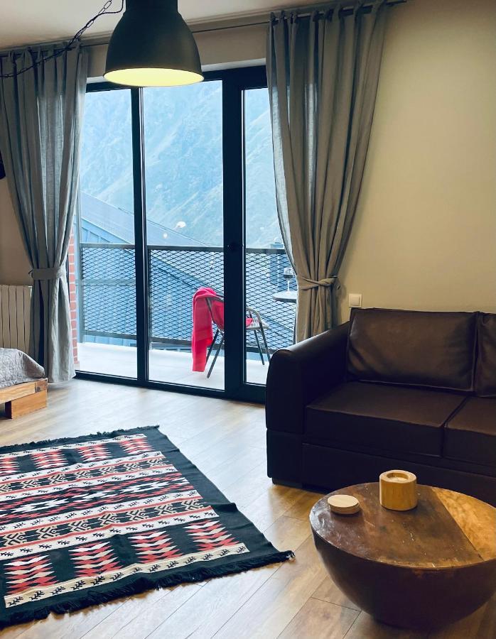 Kazbegi Stylish Apartment エクステリア 写真